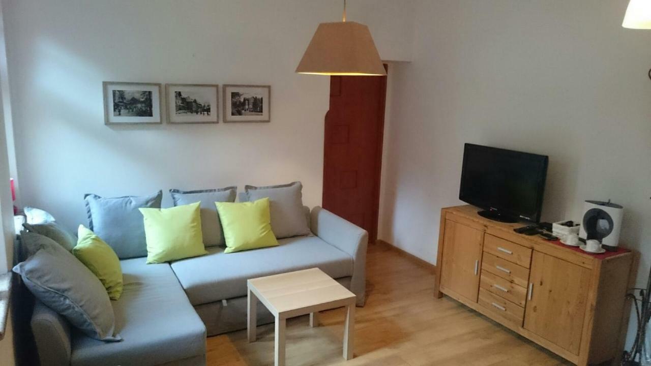 Apartament Selaz ชกลาร์สกา ปอเรมบา ภายนอก รูปภาพ